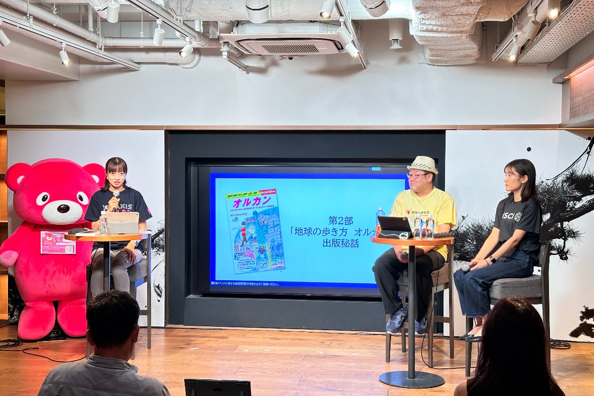 (左から鈴木氏、宮田氏、菊川氏　出所・三菱ＵＦＪアセットマネジメント)