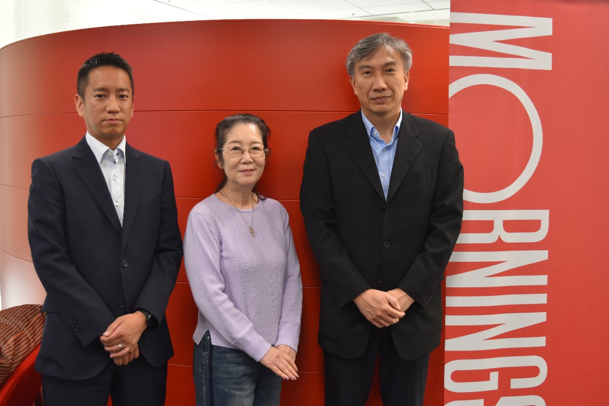 （左から、元利氏、島田氏、チャン・ユーツン社長）