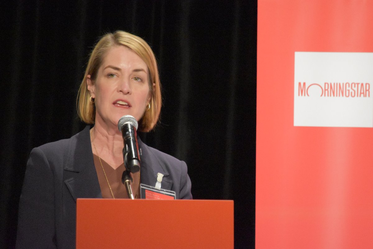 （ローラ・ラットン氏）