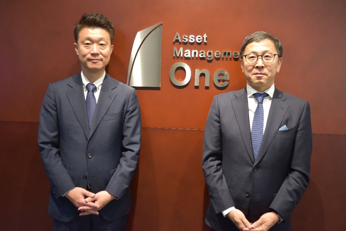 （左から石隈氏、青山氏）